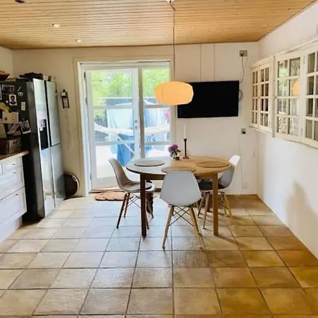 Villa Skagen, Hyggeligt Hus I Roligt Kvarter Skagen
